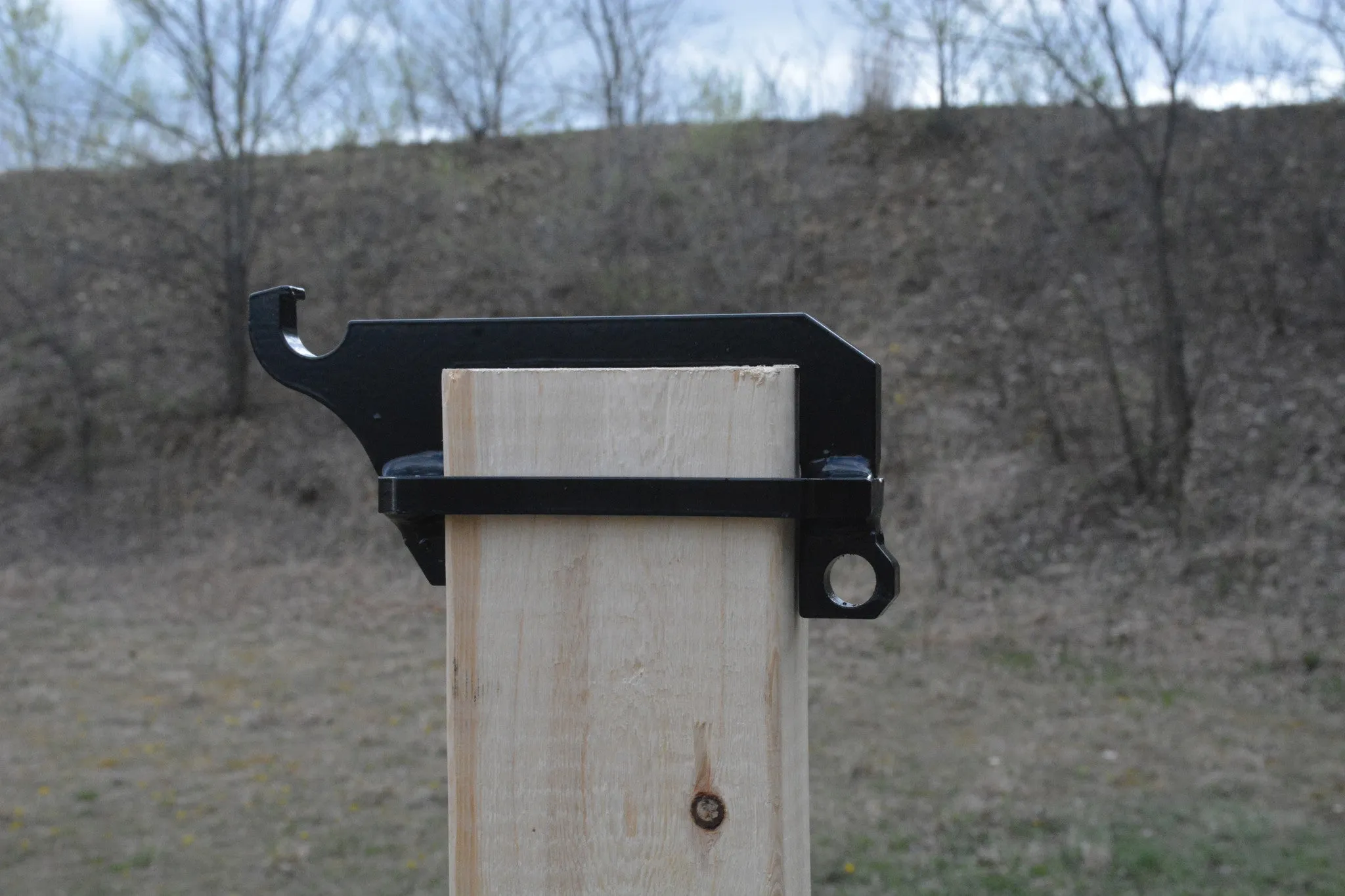 2x4 Shooting Target Hanger Hook