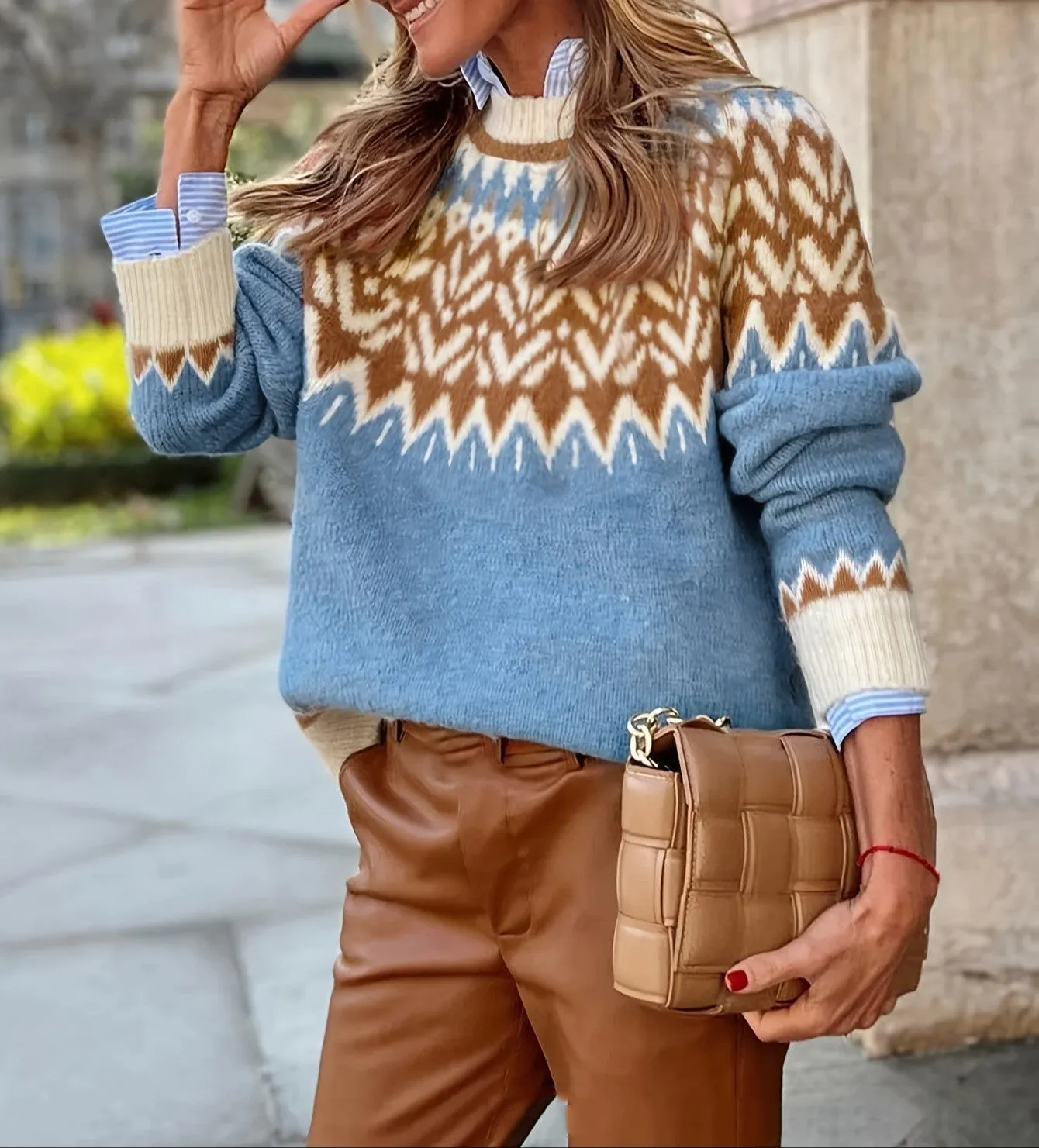 Fashion Loose Round Neck Ethnic Sweater