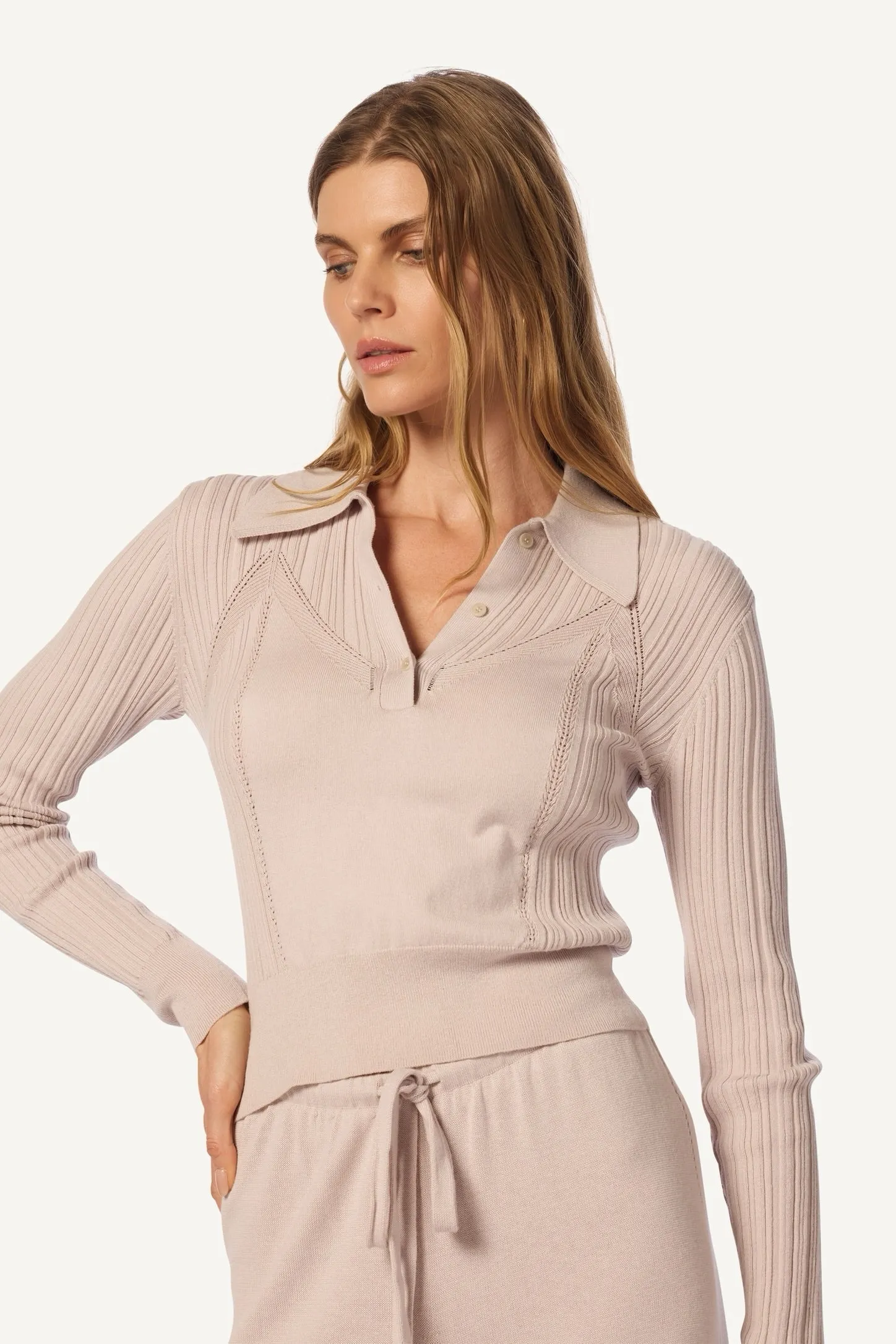 FRANCES CROPPED COLLARED HENLEY IN HIMALAYA