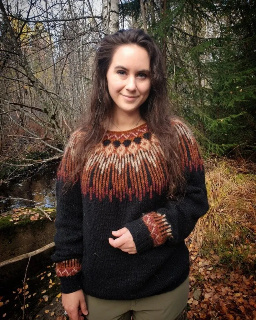 Hopi Rust Lettlopi sweater - Knitting Kit