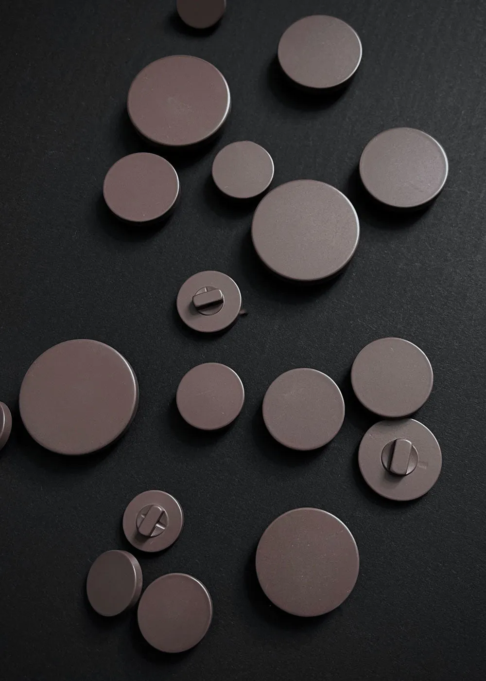 Just So Shank Button, Cocoa - various sizes