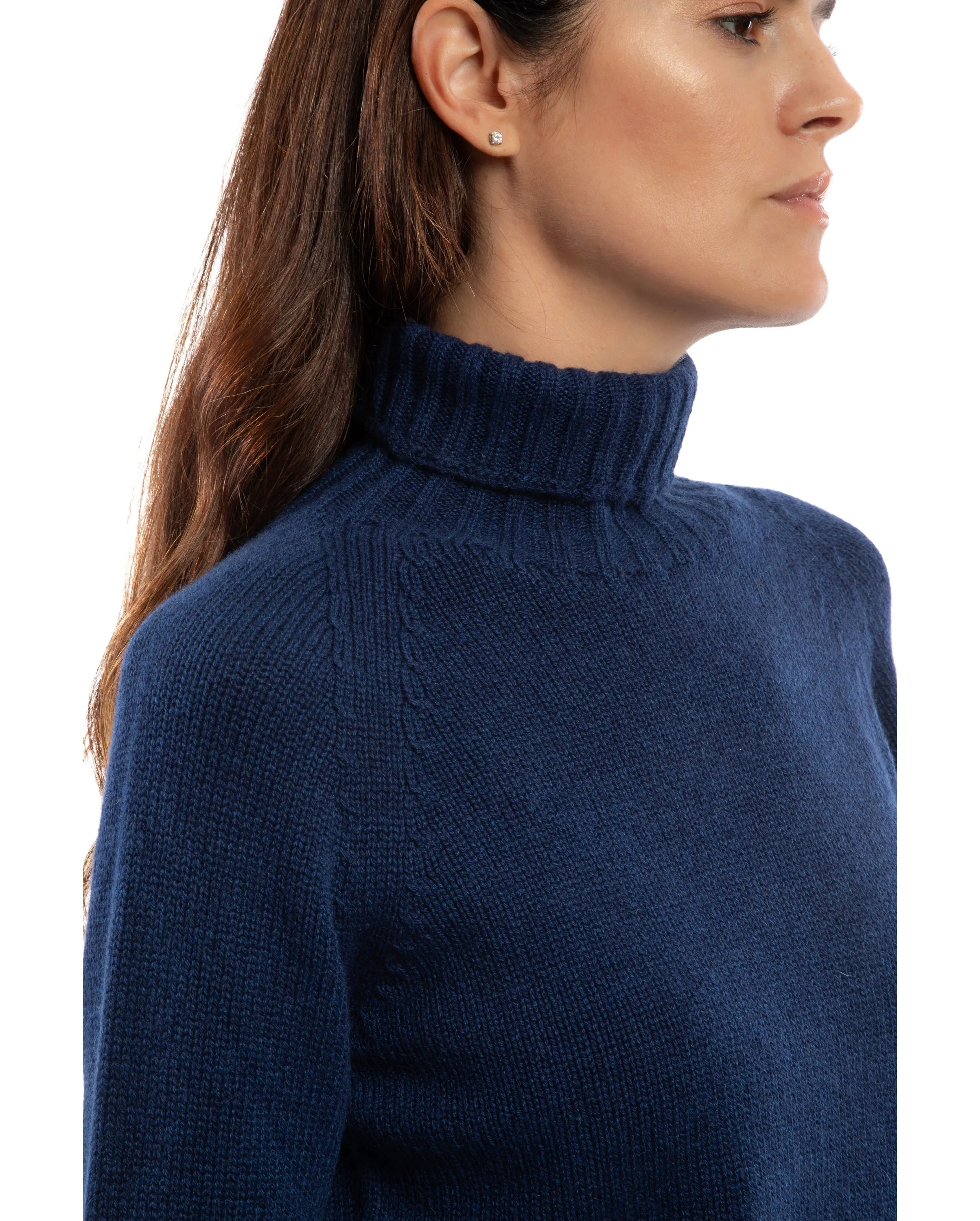 NEW FALL 24 - Women's Cashmere Raglan Sleeve Turtleneck Sweater Night Blue