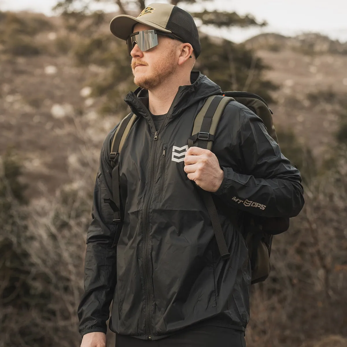 RIDGE WINDBREAKER