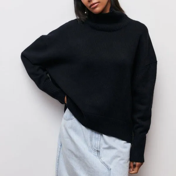 Selena - Turtleneck Pullover