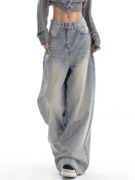 Vintage Light Wash High Rise Boyfriend Jeans